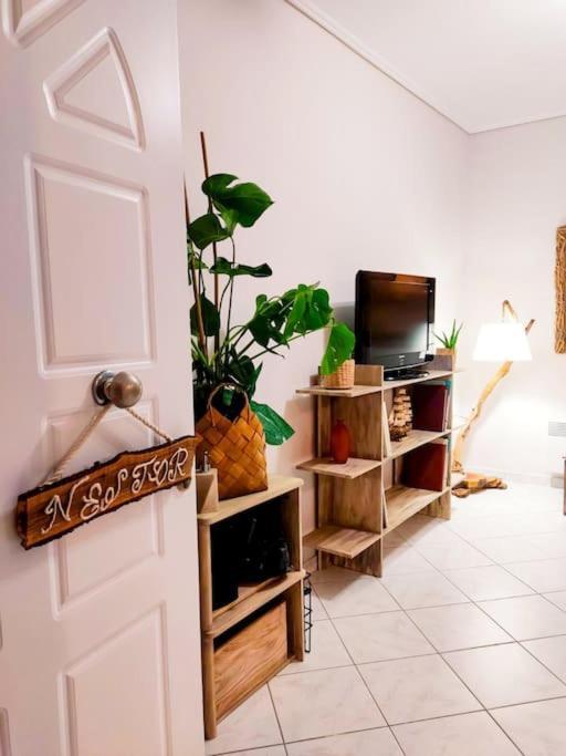 Kalamata Nestor Apartment-Near Historical Centre Bagian luar foto