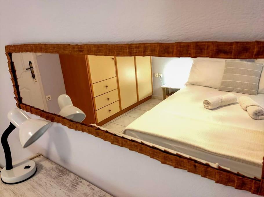 Kalamata Nestor Apartment-Near Historical Centre Bagian luar foto