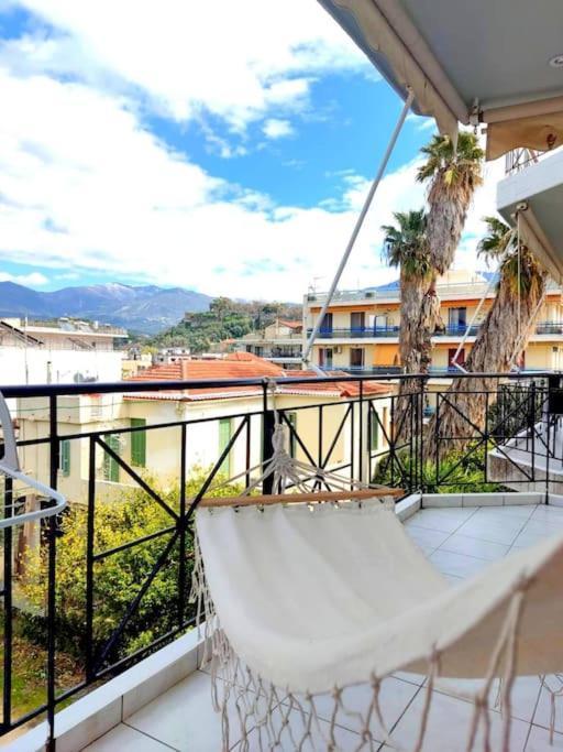 Kalamata Nestor Apartment-Near Historical Centre Bagian luar foto